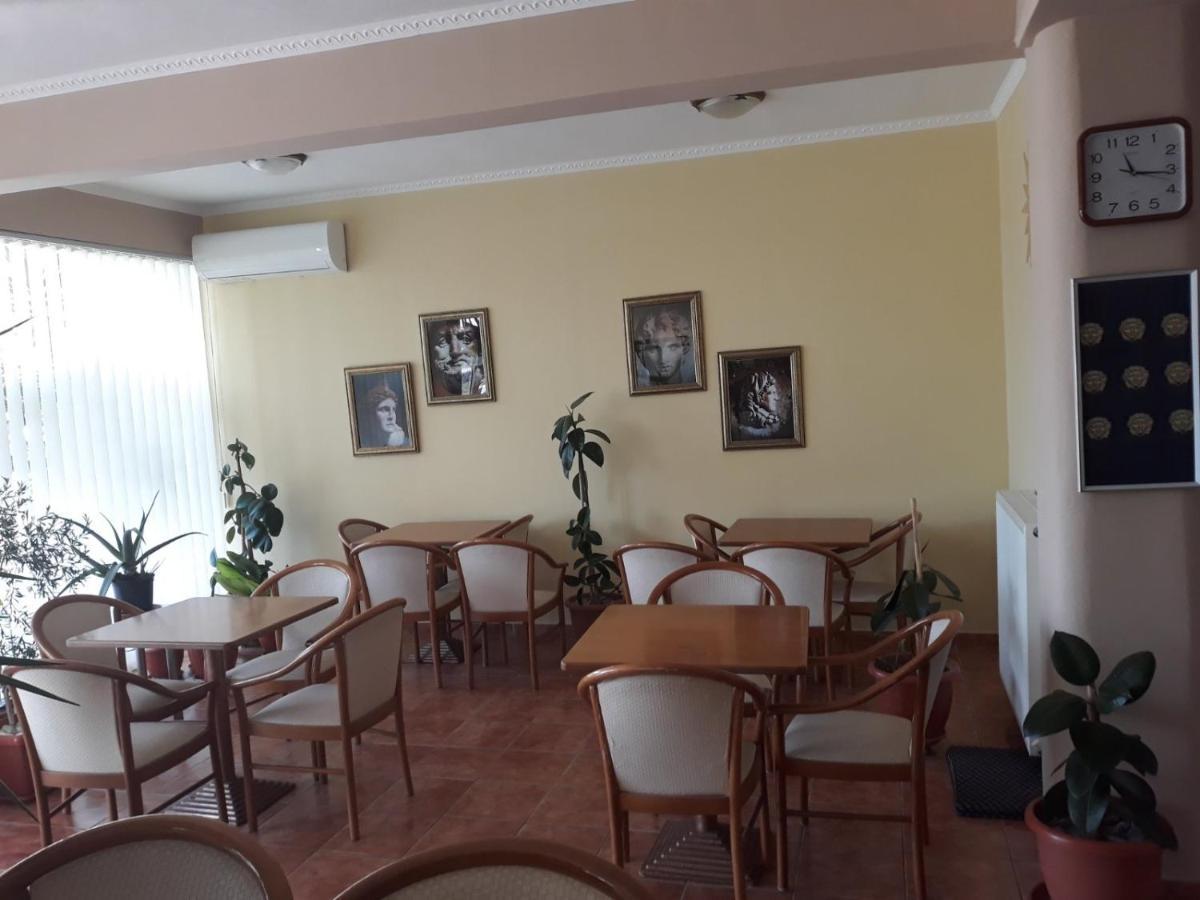 Villa Alexander Paralía エクステリア 写真
